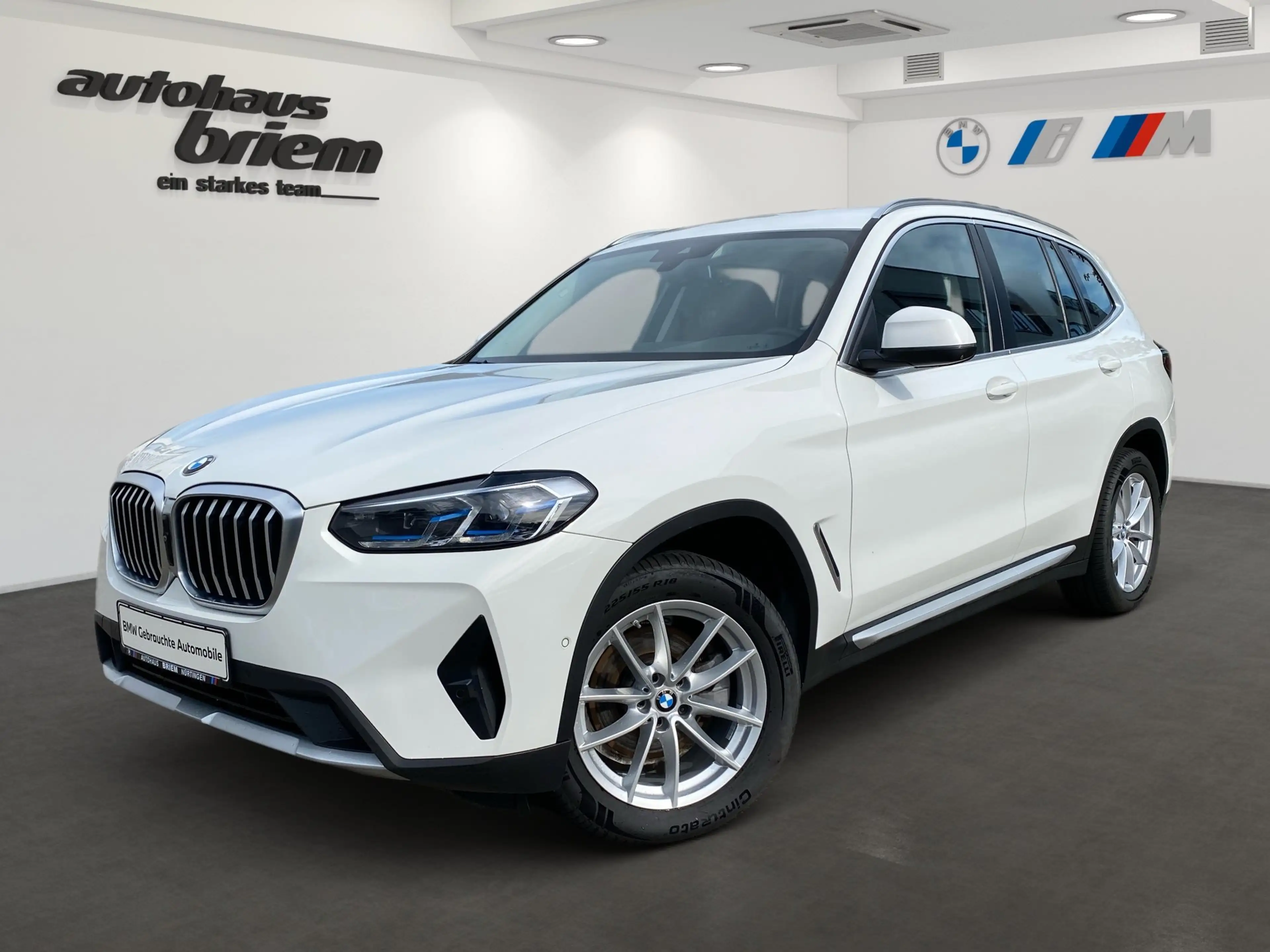 BMW X3 xDrive20d ab 249,- € mtl. Rate