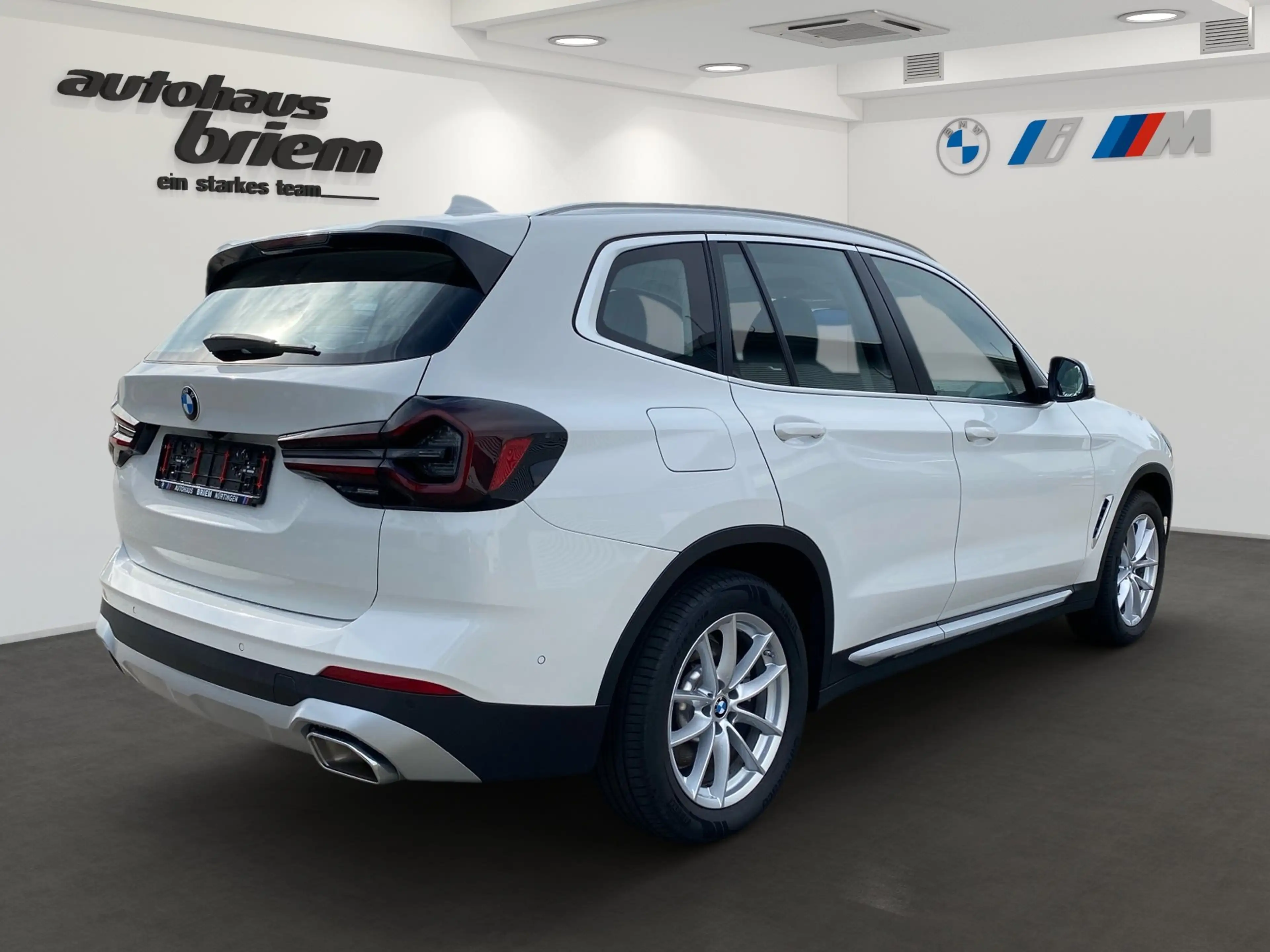 BMW X3 xDrive20d ab 249,- € mtl. Rate — photo 3