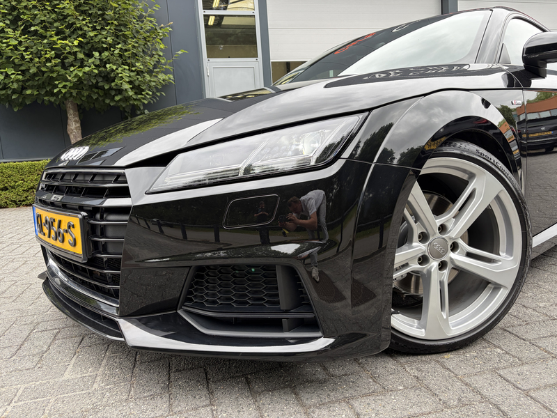 Audi TT 2.0 TFSI quattro Pro Line + — photo 7