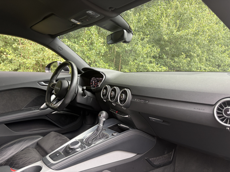 Audi TT 2.0 TFSI quattro Pro Line + — photo 49