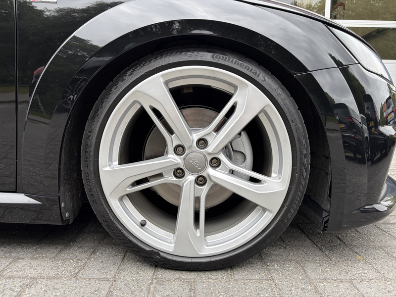 Audi TT 2.0 TFSI quattro Pro Line + — photo 36