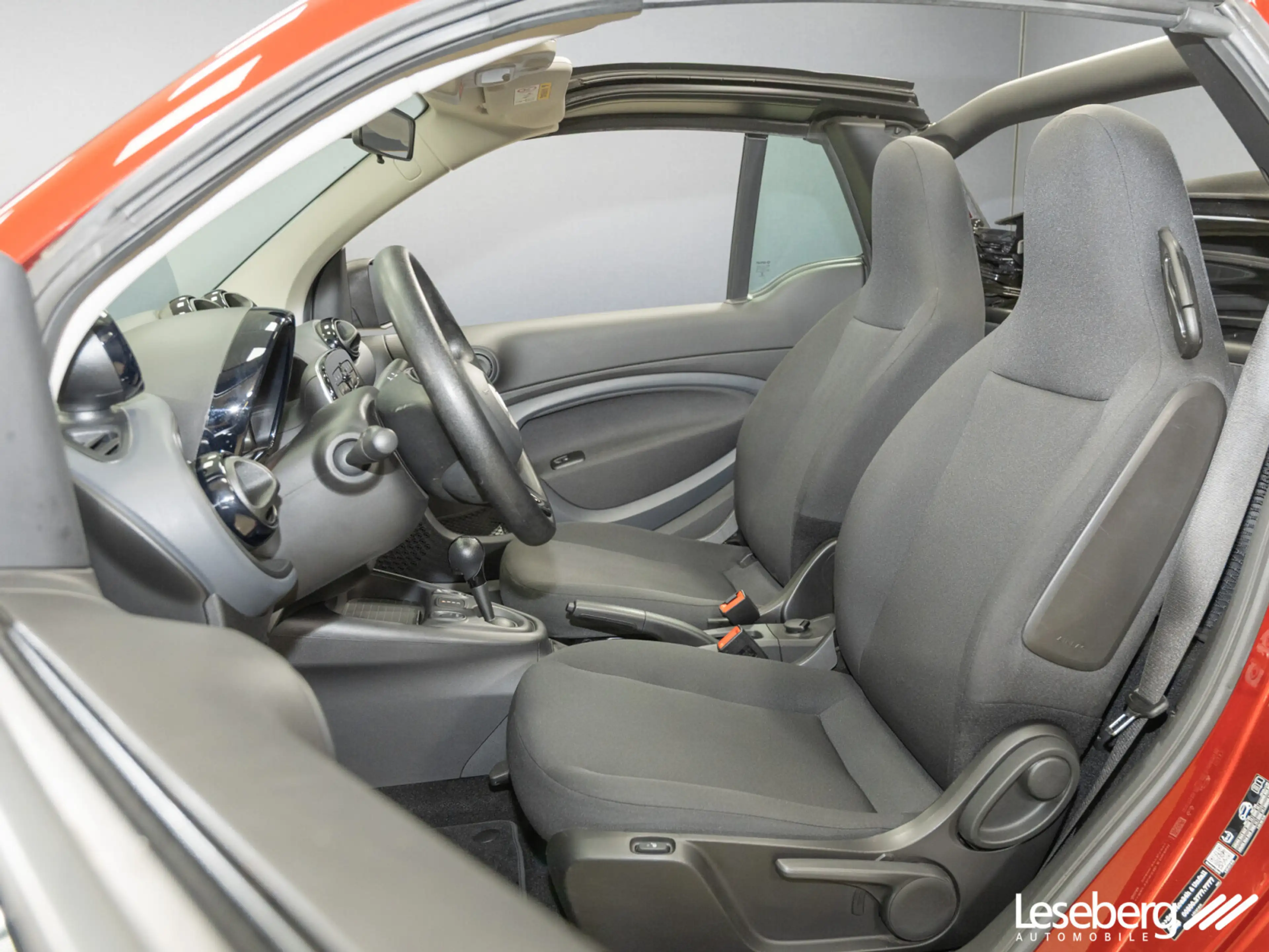 smart forTwo ForTwo Cabriolet EQ Pure 22kW/Tempo/Shz/Klimaaut — photo 11