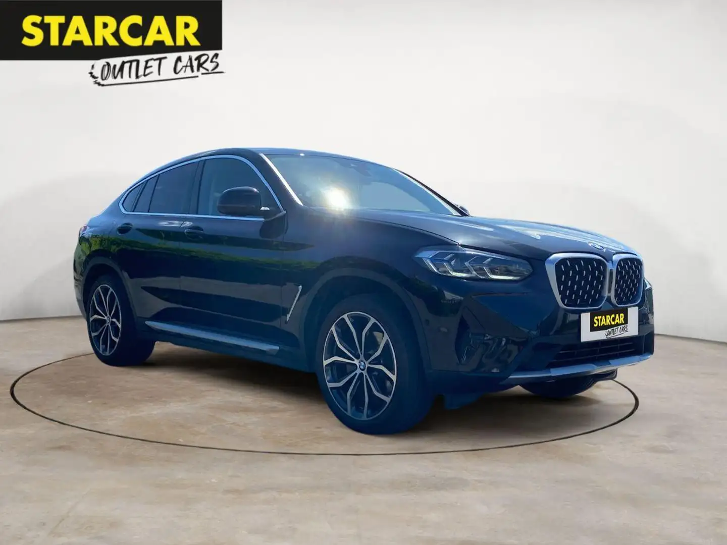 BMW X4 xDRIVE 20i+AHK+HUD+LASER+20"+PARK-PAKET-PLUS+360° Чорний - 1