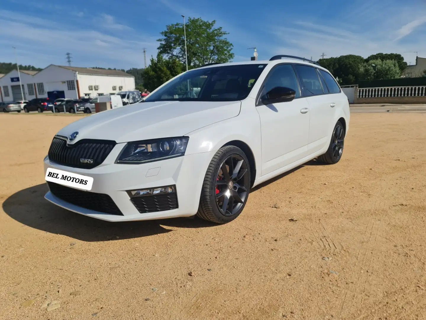Skoda Octavia Combi 2.0TDI RS Wit - 1