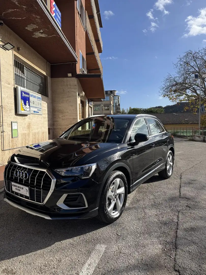 Audi Q3 35 2.0 tdi Business Advanced s-tronic - 2