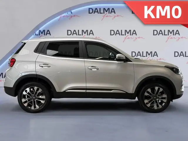 DR Automobiles DR5.0 view 6