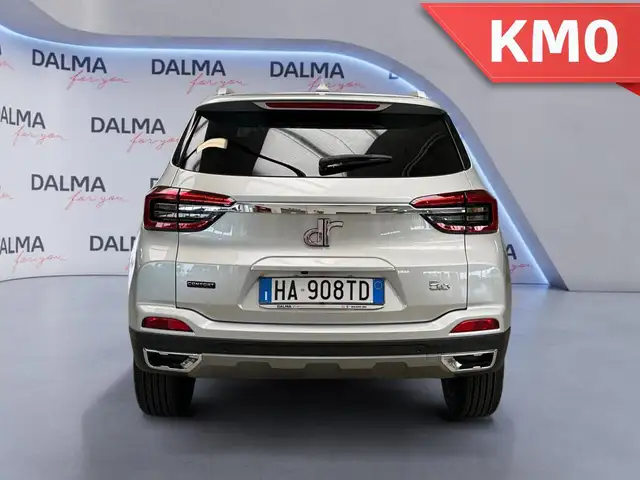 DR Automobiles DR5.0 view 4