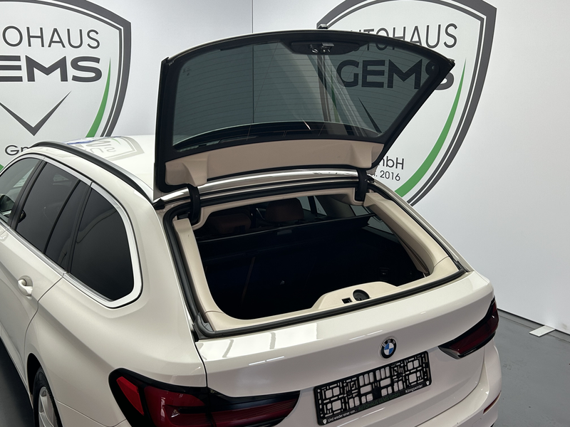 BMW 530 xDrive*AHK*ACC*CarPlay*LED*Navi*R-Cam*I-Hand — photo 5