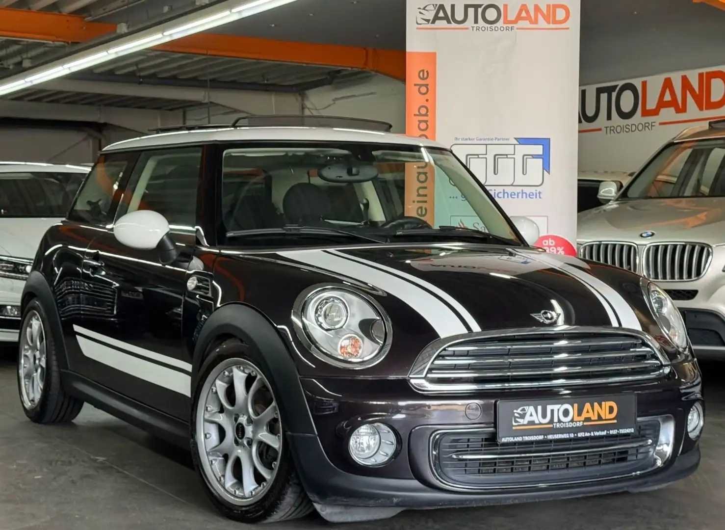 MINI Cooper *NUR 89TKM*PANO*XENON*NAVI*LEDER*PDC* Braun - 1
