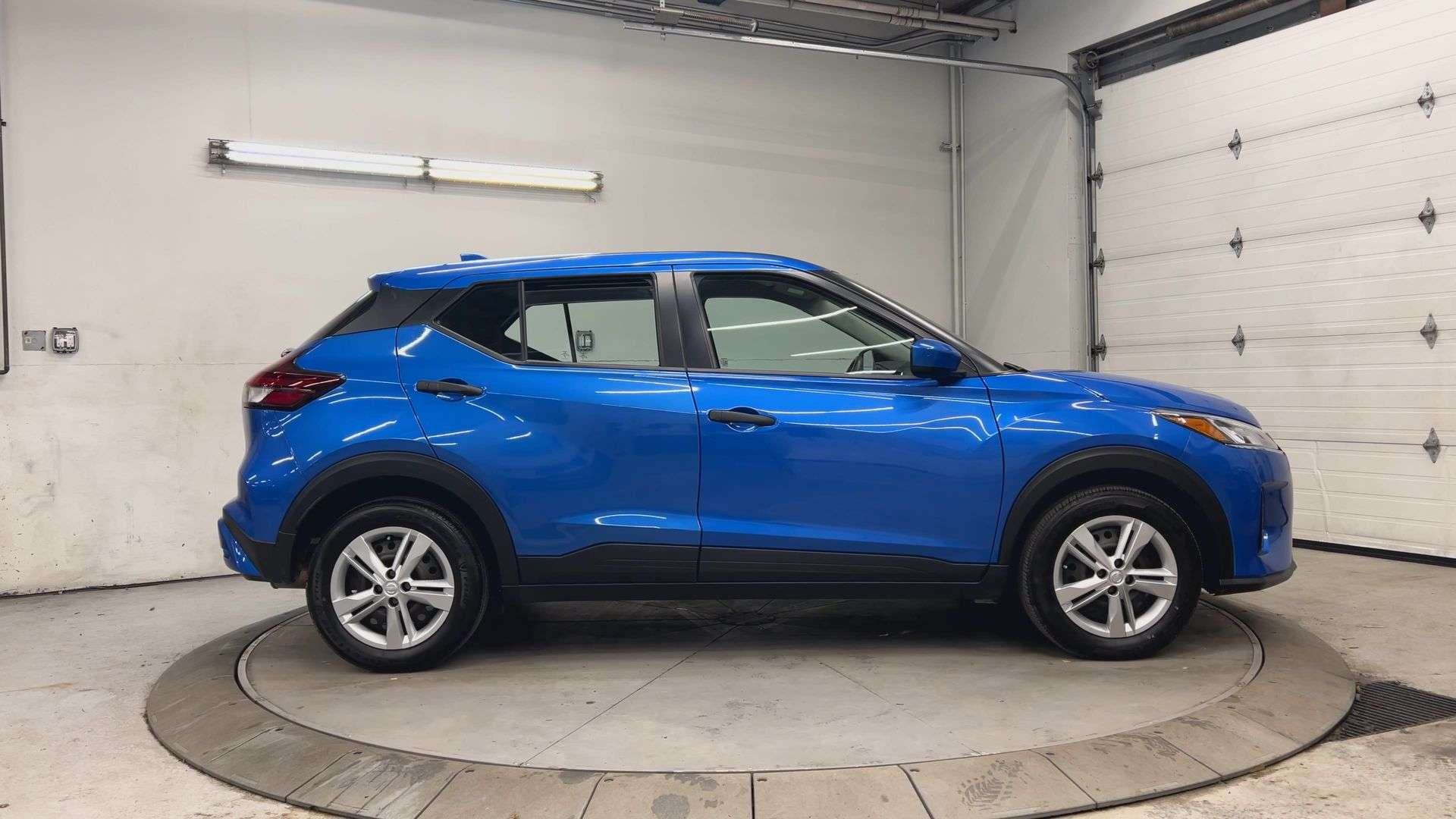 2023 Nissan Kicks