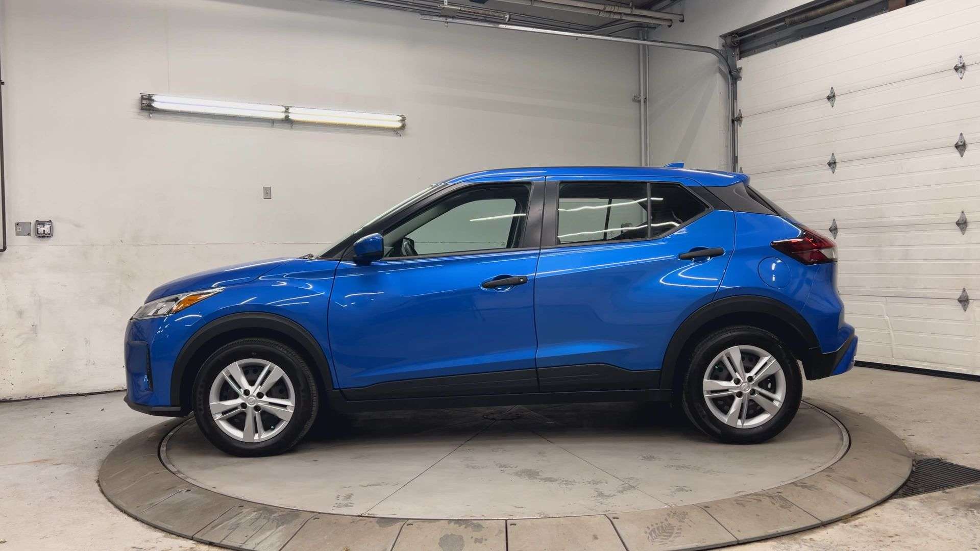 2023 Nissan Kicks