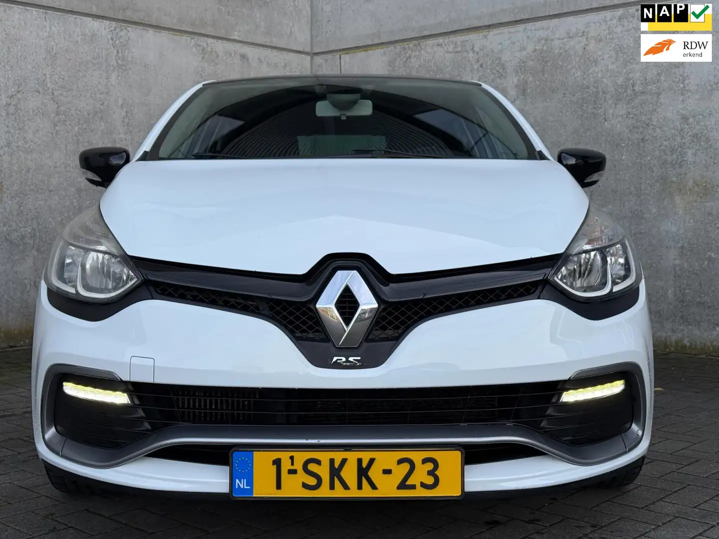 Renault Clio 1.6 R.S. LEDER, AUTOMAAT, KEYLESS, PDC! Blanco - 1