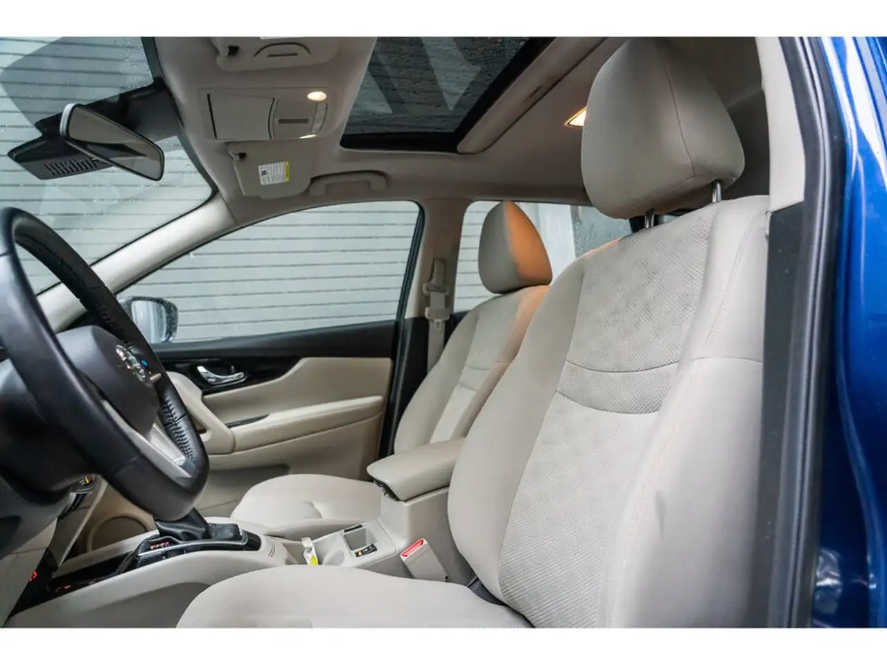 Nissan Qashqai снимка Nissan Qashqai