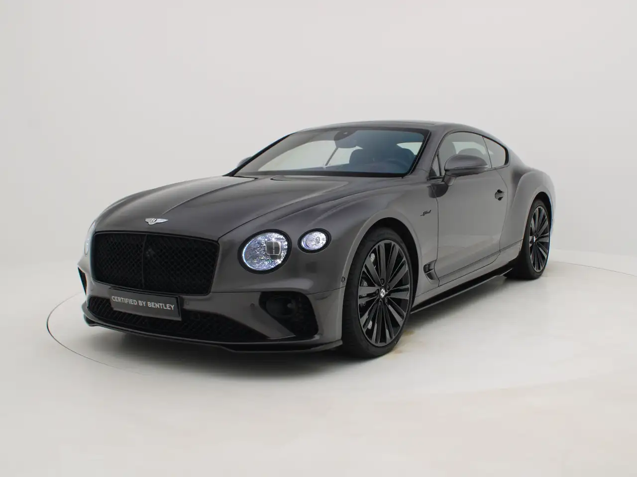 Bentley Continental GT 2023 — фото 14