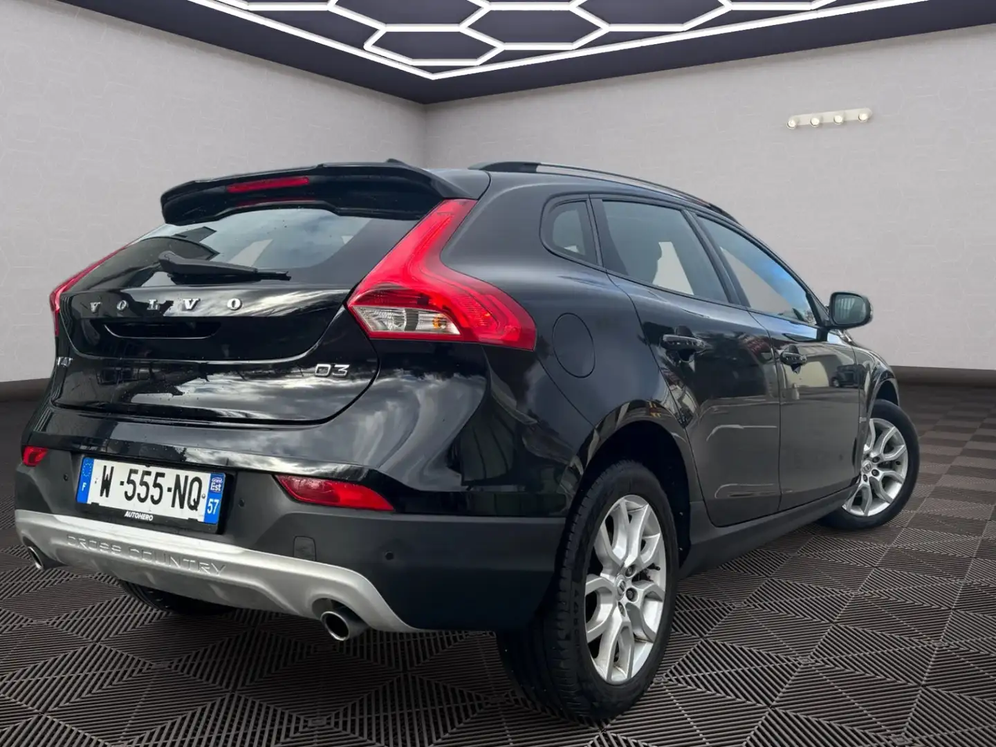 Volvo V40 Cross Country Noir - 2