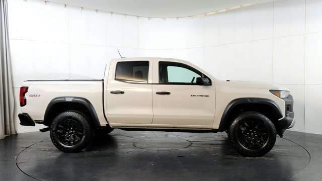 2026 Chevrolet Colorado 4WD Crew Cab Trail Boss — снимка 1
