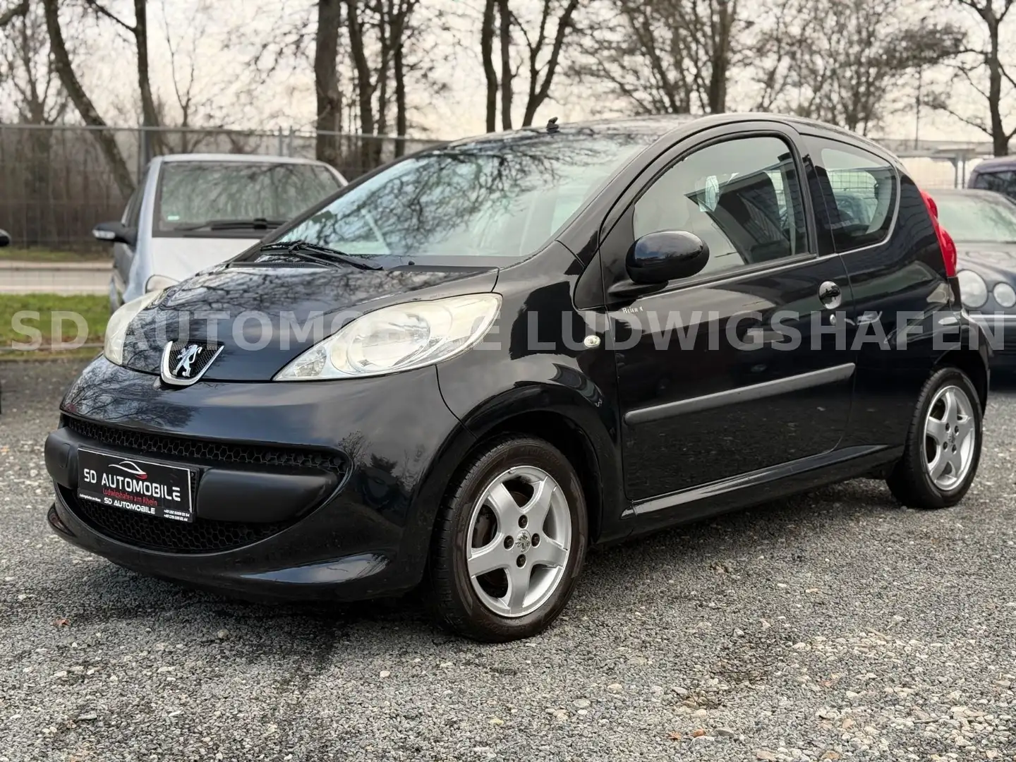 Peugeot 107 Filou 1,0/TÜVNEU/KLIMA/ZNTRL/AUX Schwarz - 1