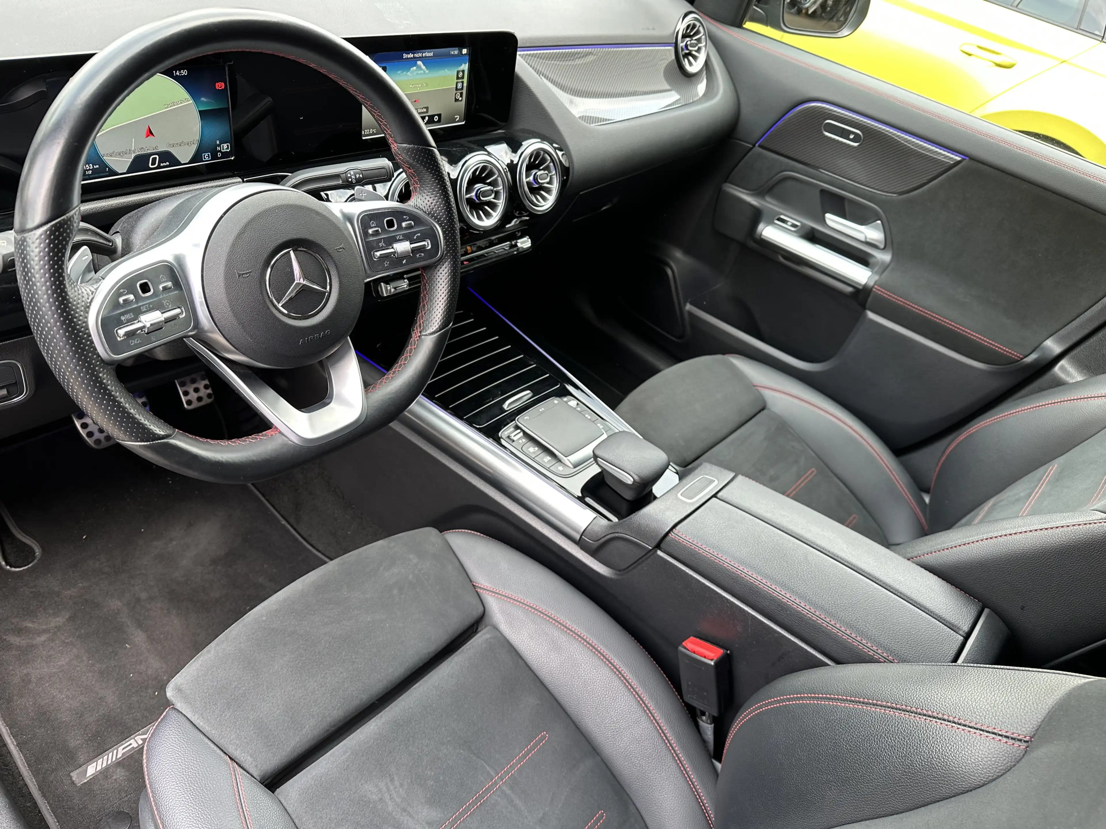 Mercedes-Benz GLA 220 4Matic AMG-Line NAV+LED+KAMERA+PANORAMA — photo 10
