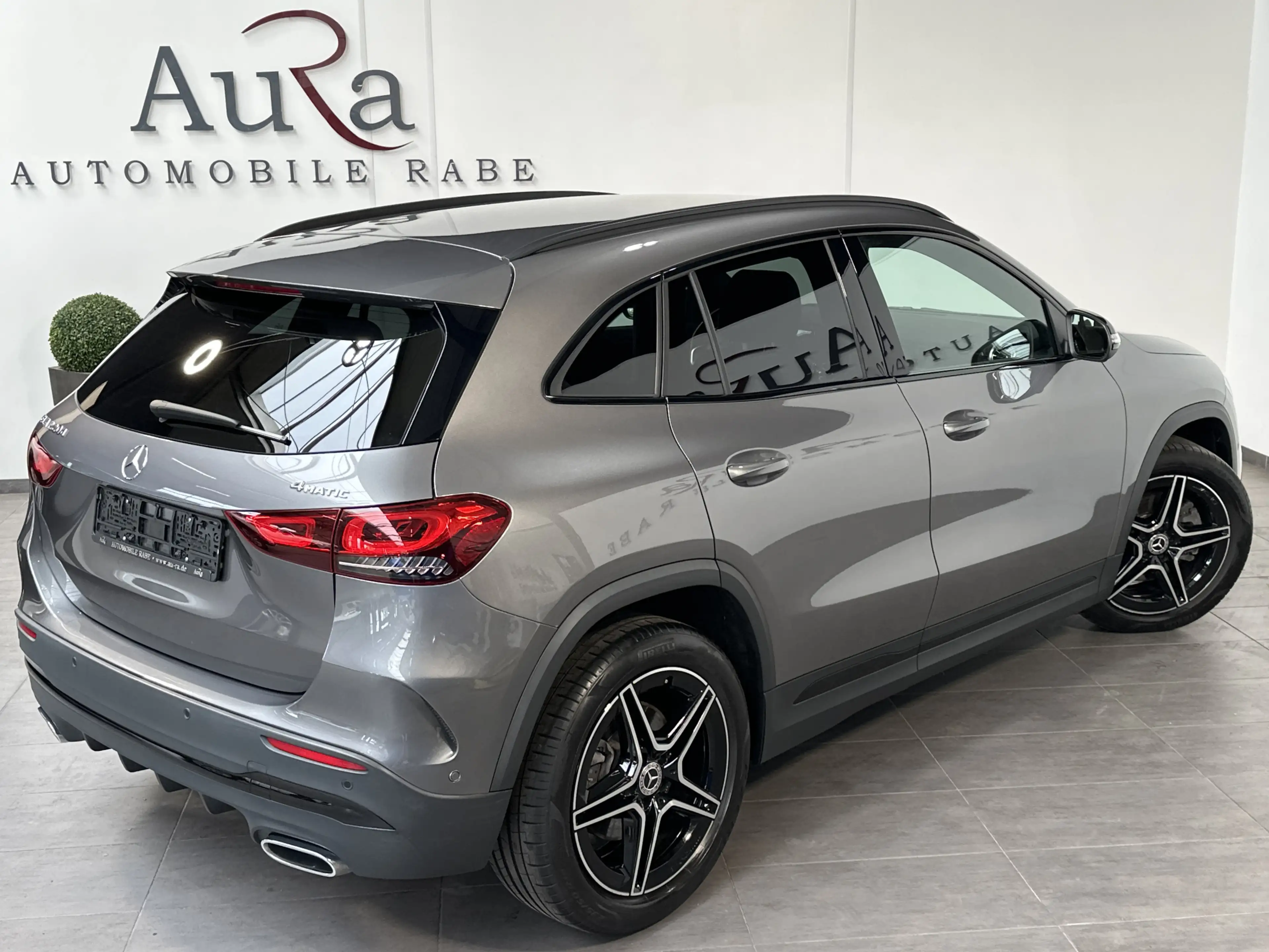 Mercedes-Benz GLA 220 4Matic AMG-Line NAV+LED+KAMERA+PANORAMA — photo 5