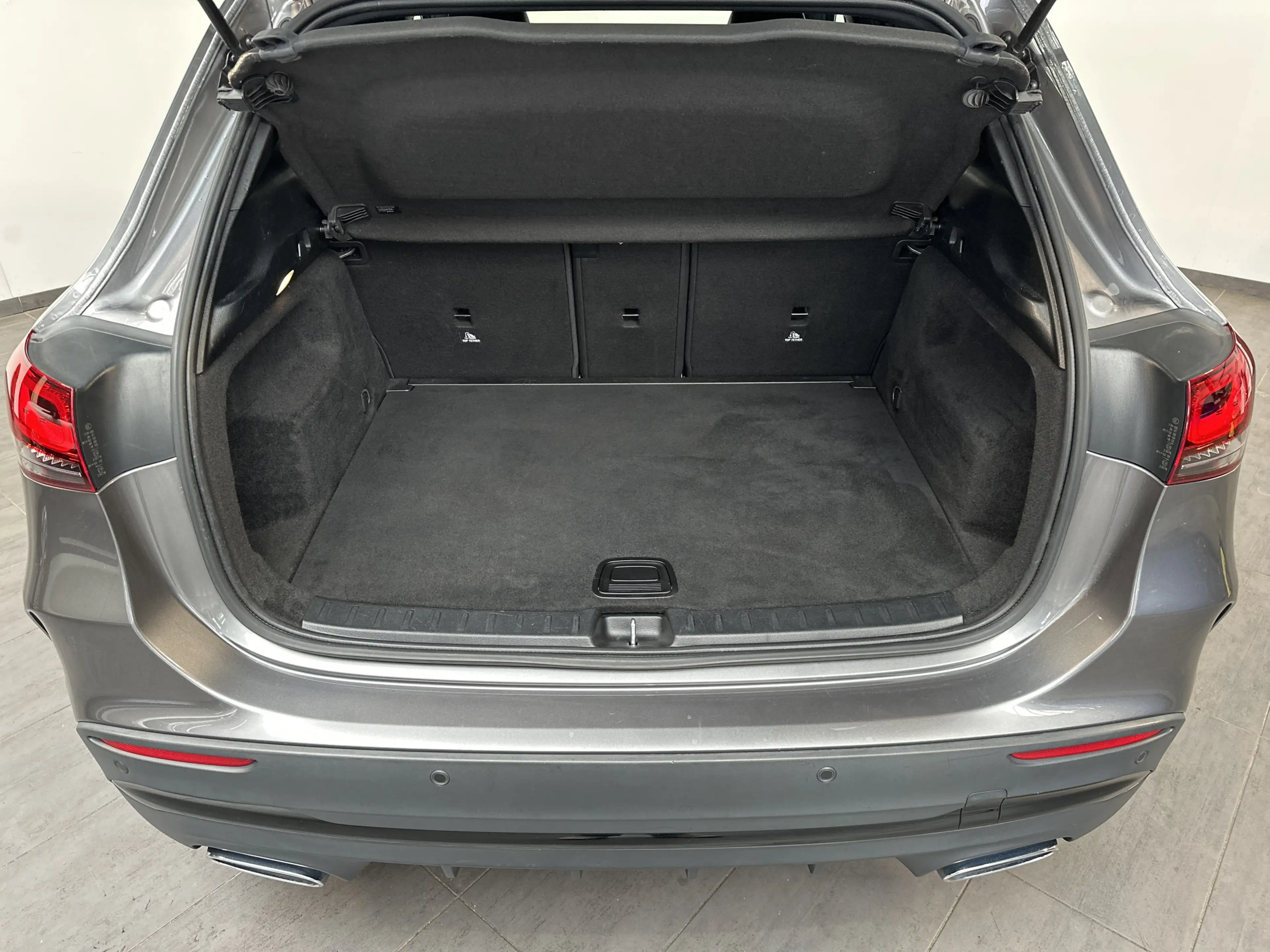 Mercedes-Benz GLA 220 4Matic AMG-Line NAV+LED+KAMERA+PANORAMA — photo 6