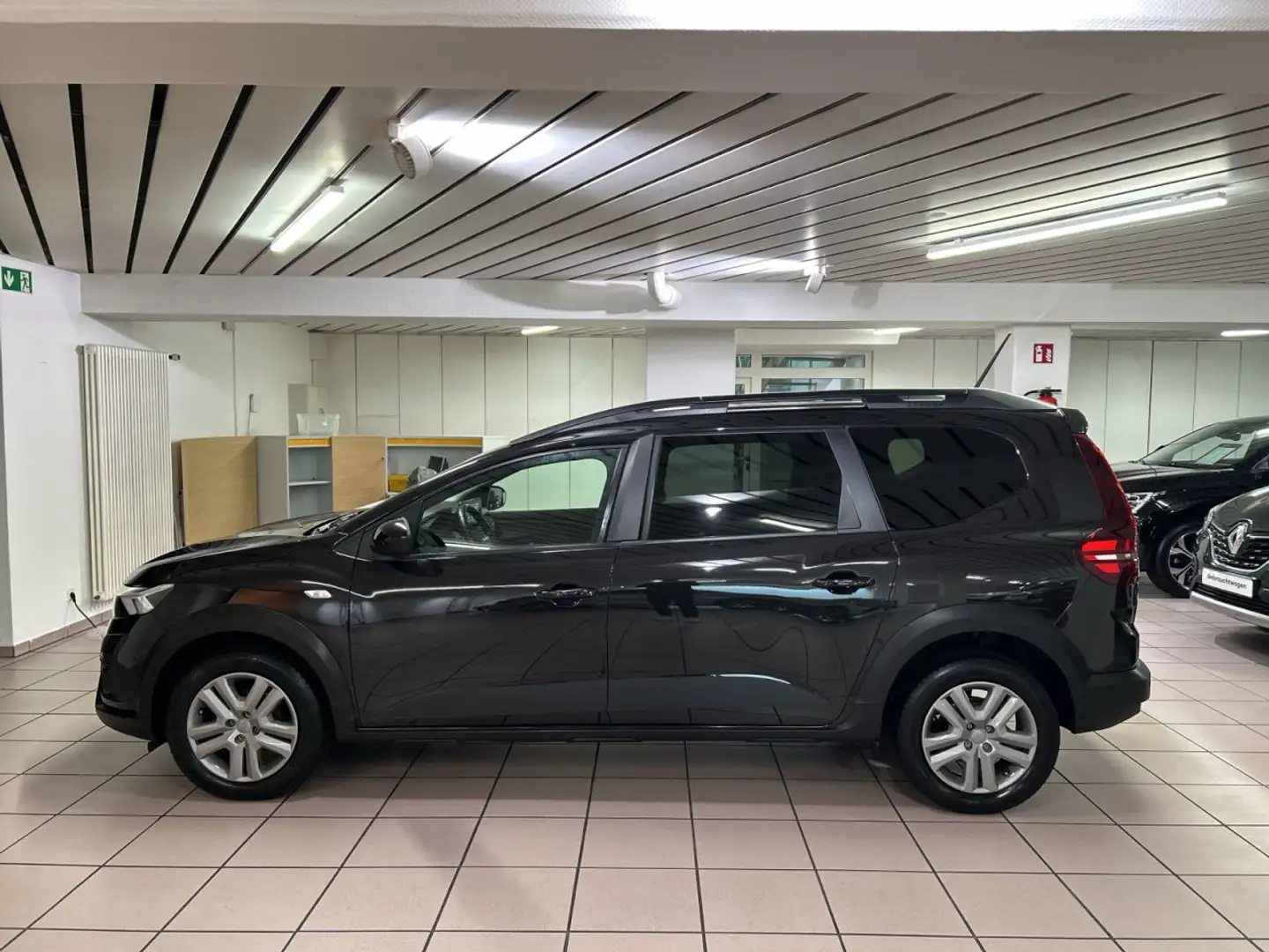 Dacia Jogger Expression TCe 110 Klima Einparkhilfe Fenster el. Schwarz - 2