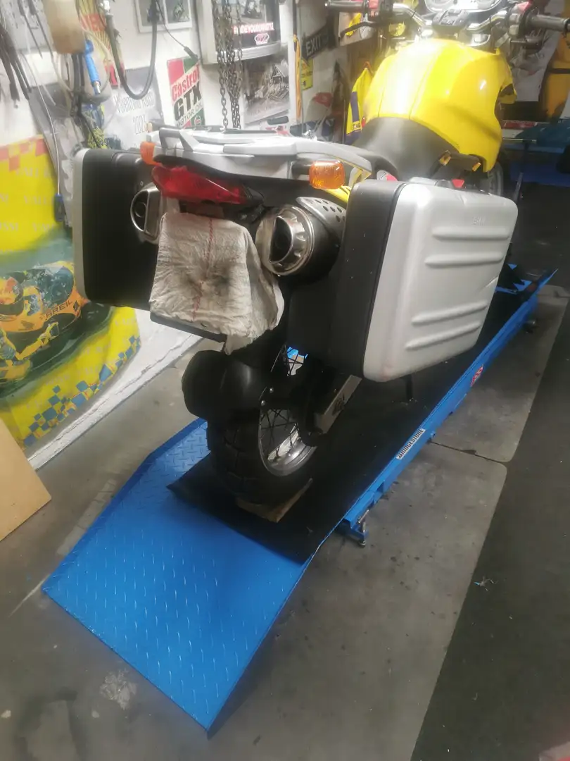 BMW F 650 GS Amarillo - 2