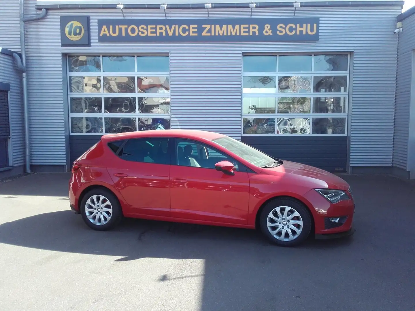SEAT Leon FR Rot - 1