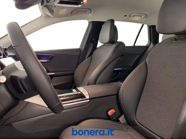 Mercedes-Benz C-Class view 16