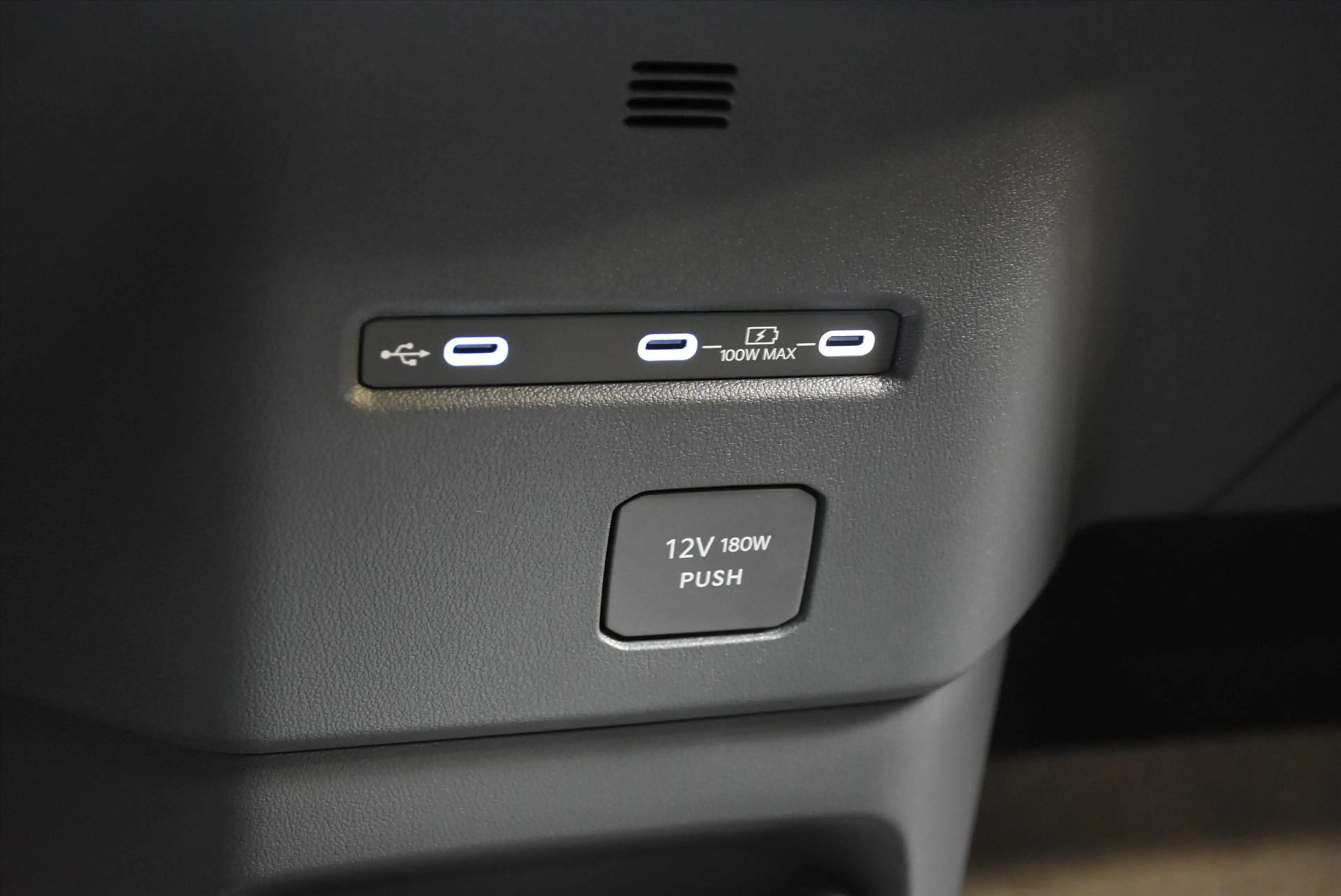 Kia EV2 61 kWh 135pk (5-zits) Black-Line — photo 32