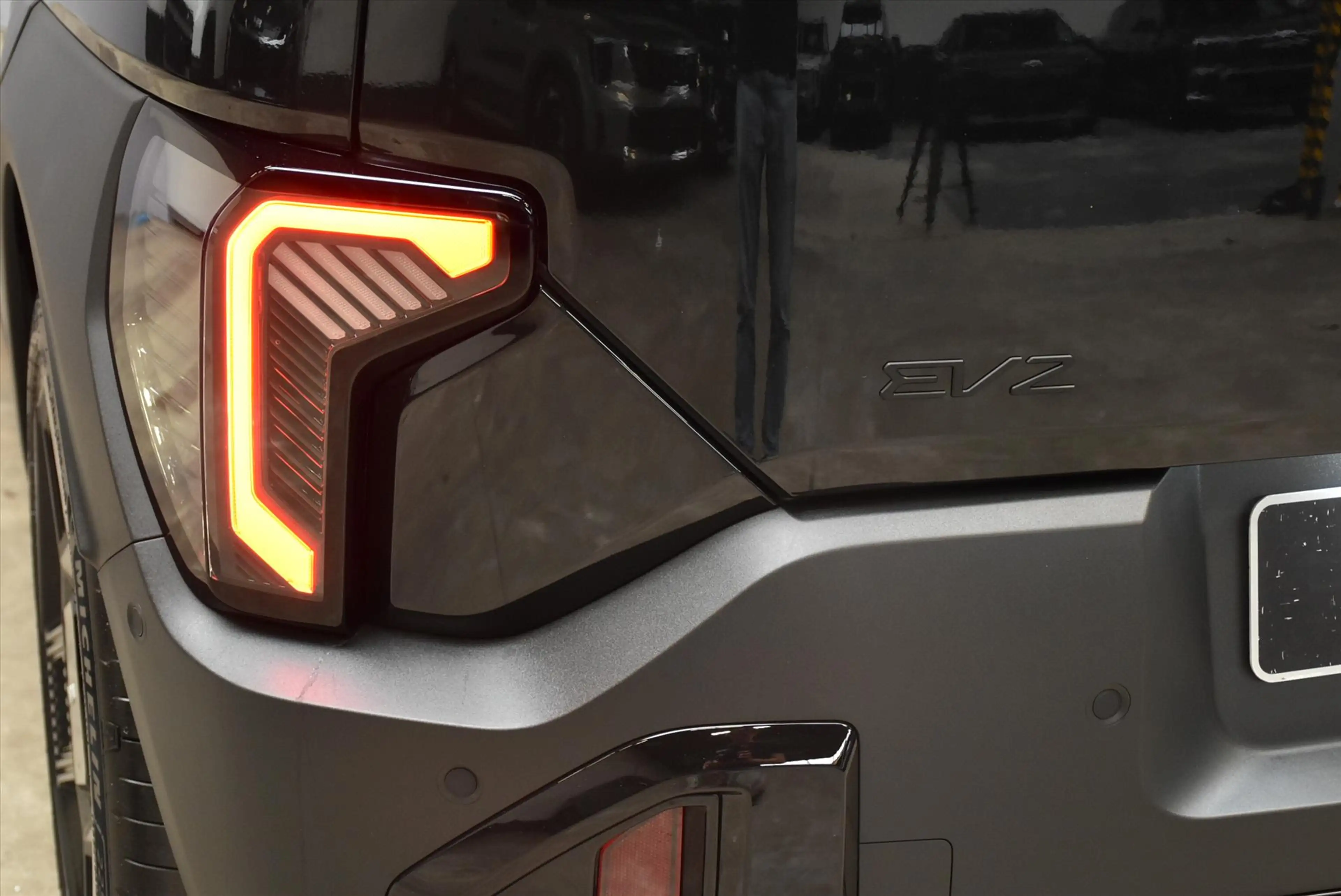 Kia EV2 61 kWh 135pk (5-zits) Black-Line — photo 11