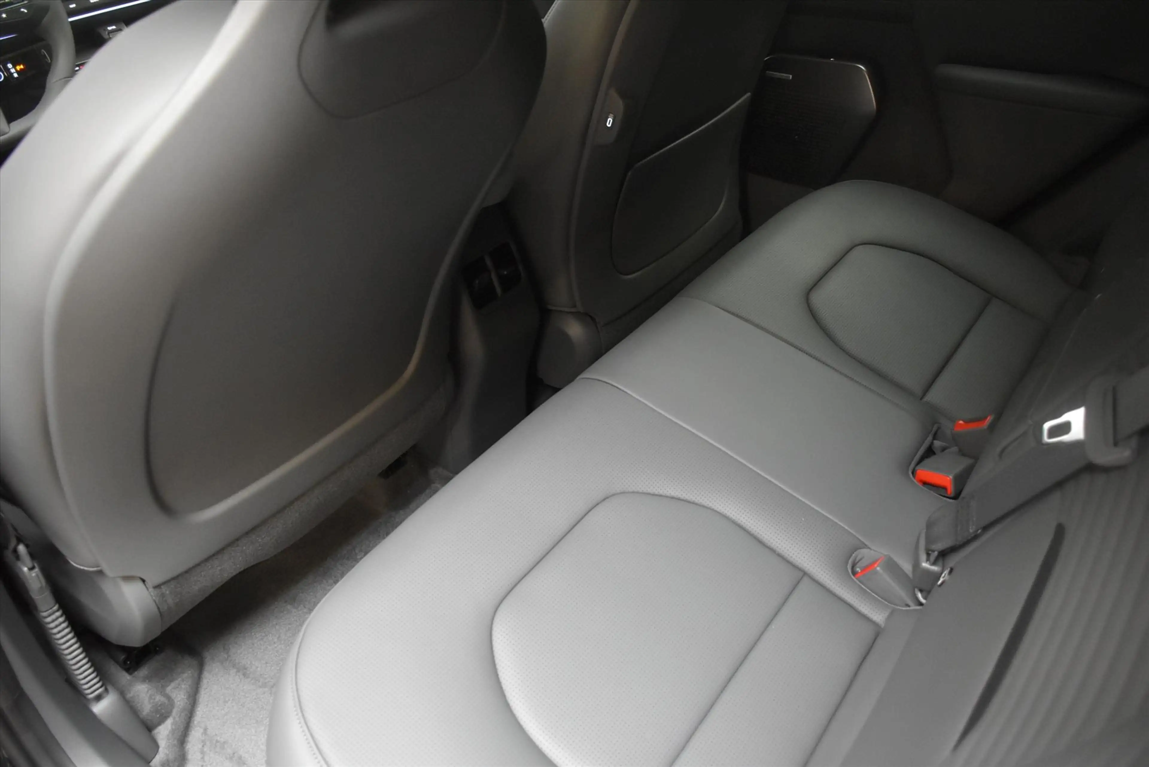 Kia EV2 61 kWh 135pk (5-zits) Black-Line — photo 15
