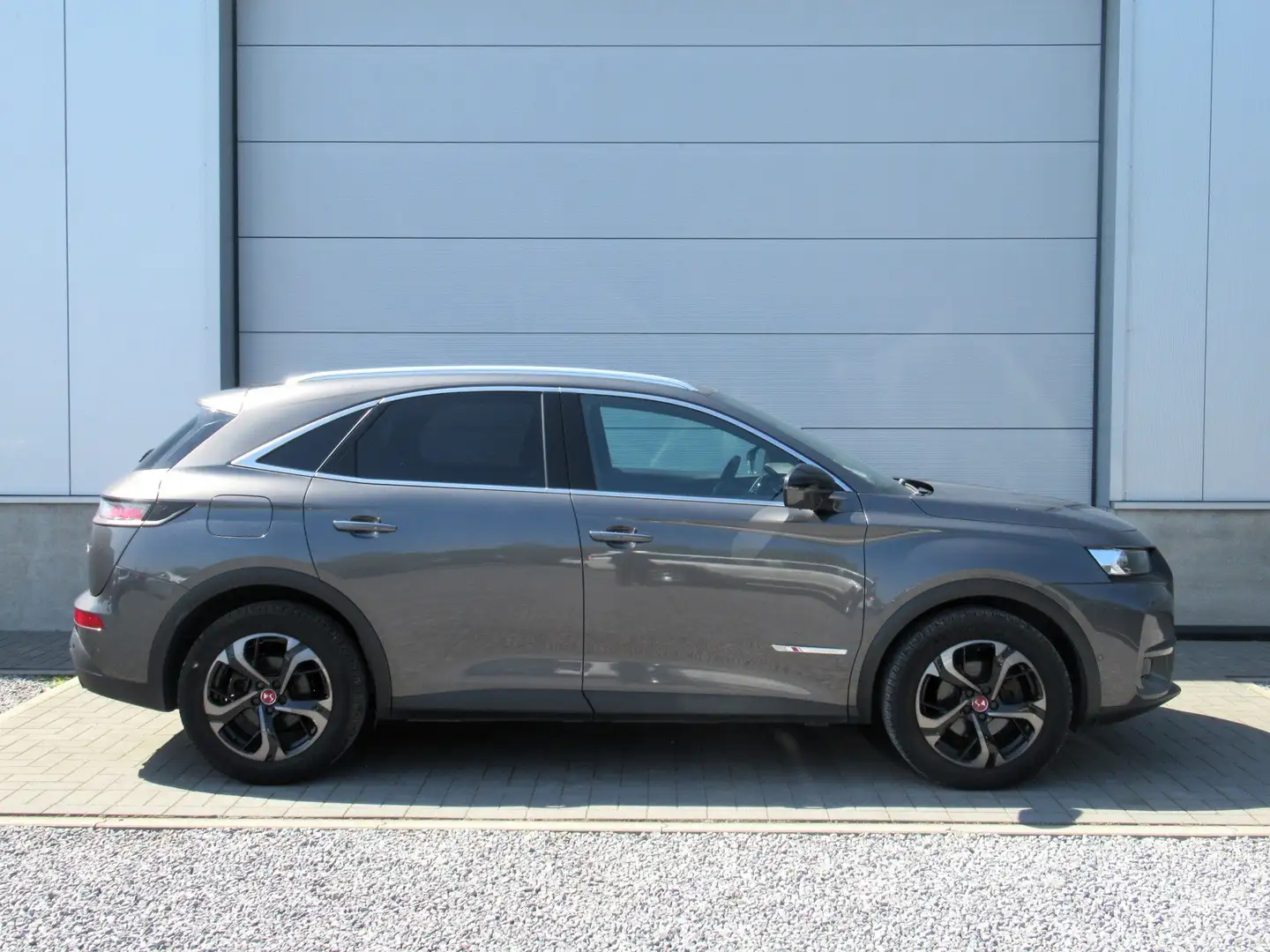 DS Automobiles DS 7 Crossback 1.2 PureTech Perfor. Line / GT Spirit / Alcantara Gris - 2
