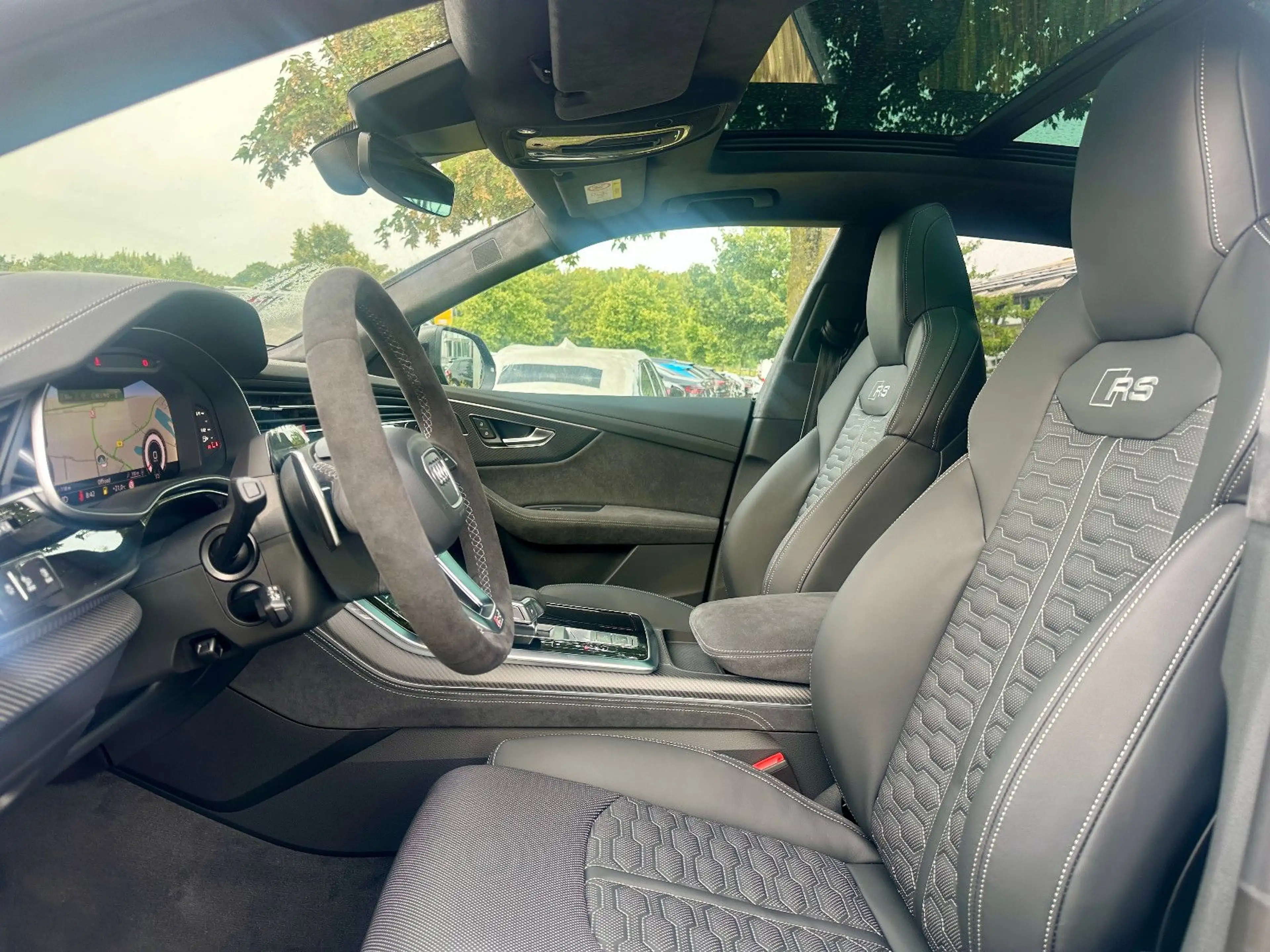 Audi RS Q8 perf. B&O ADV CARBON PANO 305 AHK OLED HuD — photo 11