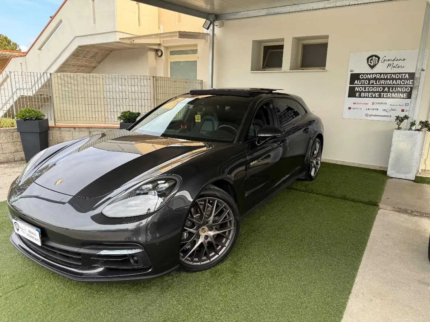 Porsche Panamera Sport Turismo 2.9 4 e-hybrid 10 years Edition aut Grigio - 1