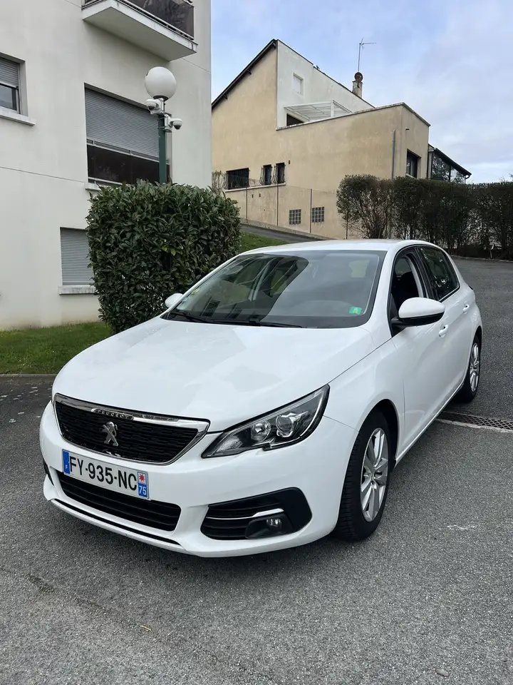 Peugeot 308 BlueHDi 130ch S\u0026S EAT8 Active Pack