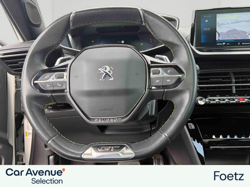 Peugeot 2008 1.2 PureTech 130ch S\u0026S GT EAT8 — photo 13