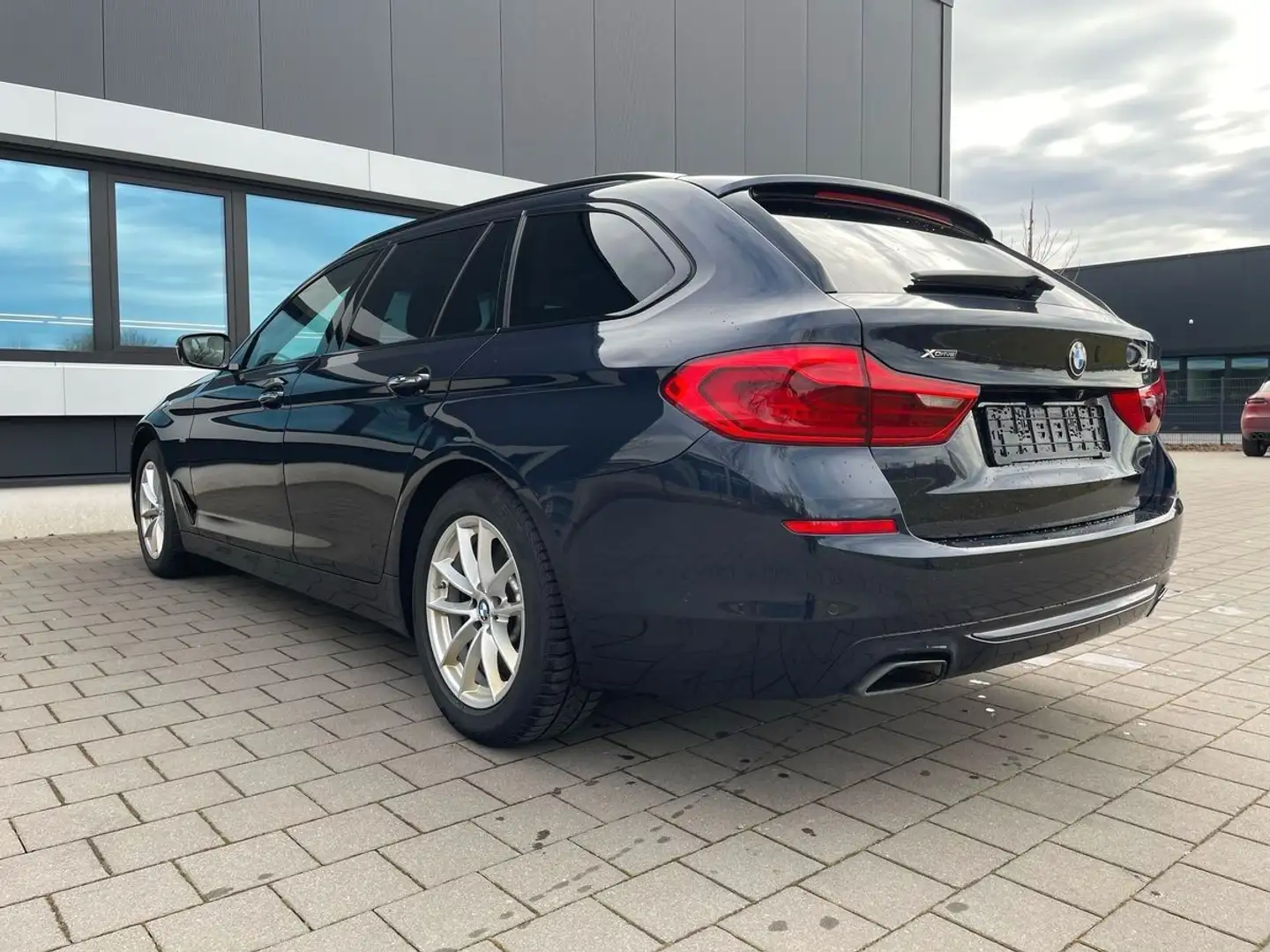 BMW 540 BMW 5er 540d xDrive Sport Line Bleu - 2
