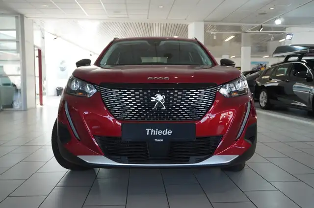 Peugeot 2008 view 6