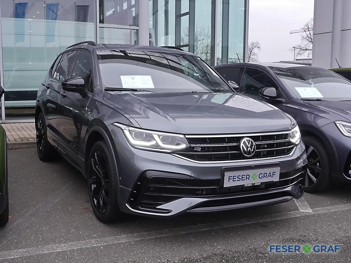 Volkswagen Tiguan Allspace R-Line 2.0 TDI AHK Pano 7-Sitze Grau - 2