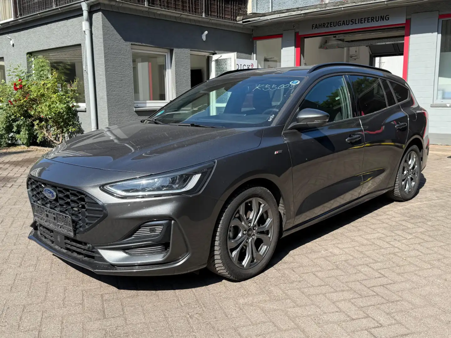 Ford Focus Turnier 1.0 EB ST-Line X LED+NAV+KAM+SHZ+ Grigio - 2