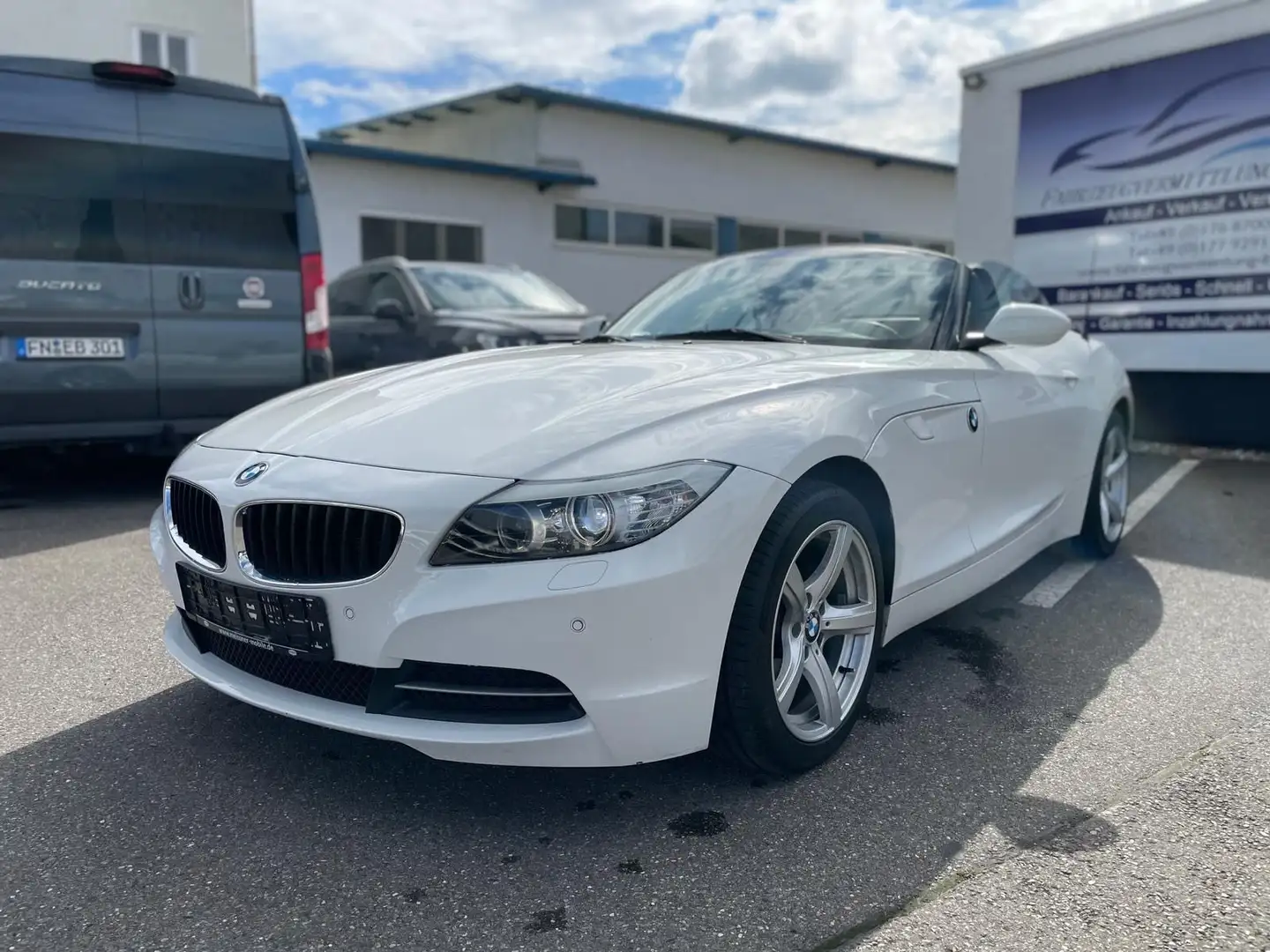 BMW Z4 Roadster sDrive 20i Leder Klima Weiß - 2