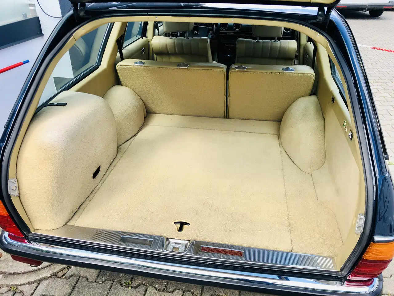 Mercedes-Benz E 230, foto 10