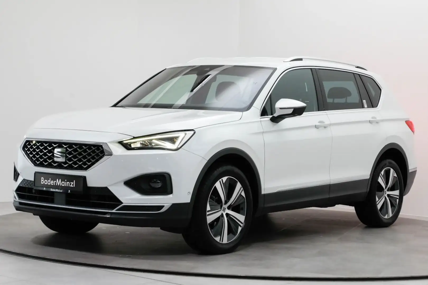 SEAT Tarraco 2.0 TSI 4D DSG XCELLENCE Stdhz Kam. Navi Weiß - 2