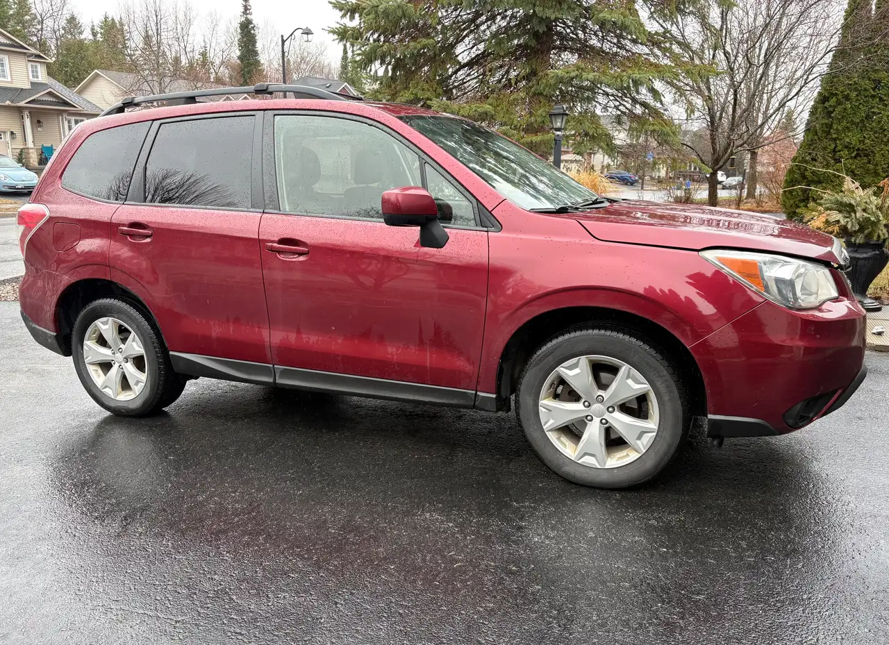 Subaru Forester снимка Subaru Forester