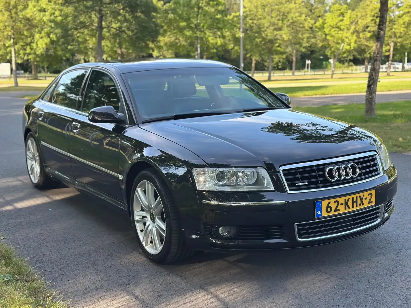 Audi A8 4.2 quattro|Lang|LPG/G3|ACC|BJ:2003|Opendak|Zeer N Noir - 2
