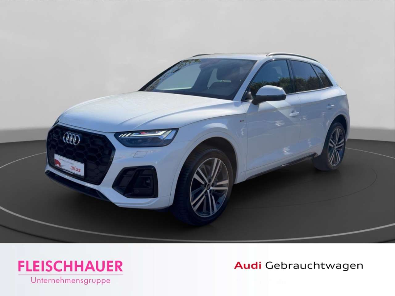 Audi Q5 — Audi Q5 40 TDI quattro S line Navi+PDC-Plus+Matrix+RK+ACC+