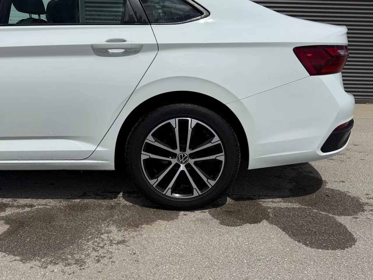 Volkswagen Jetta снимка Volkswagen Jetta