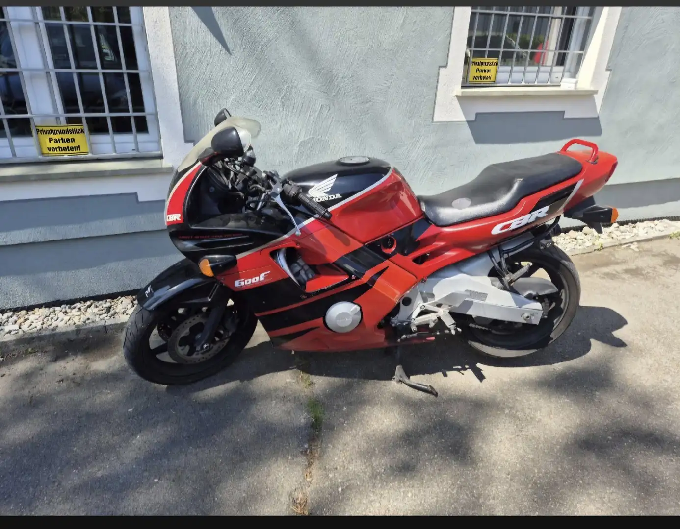 Honda CBR 600 Rot - 1