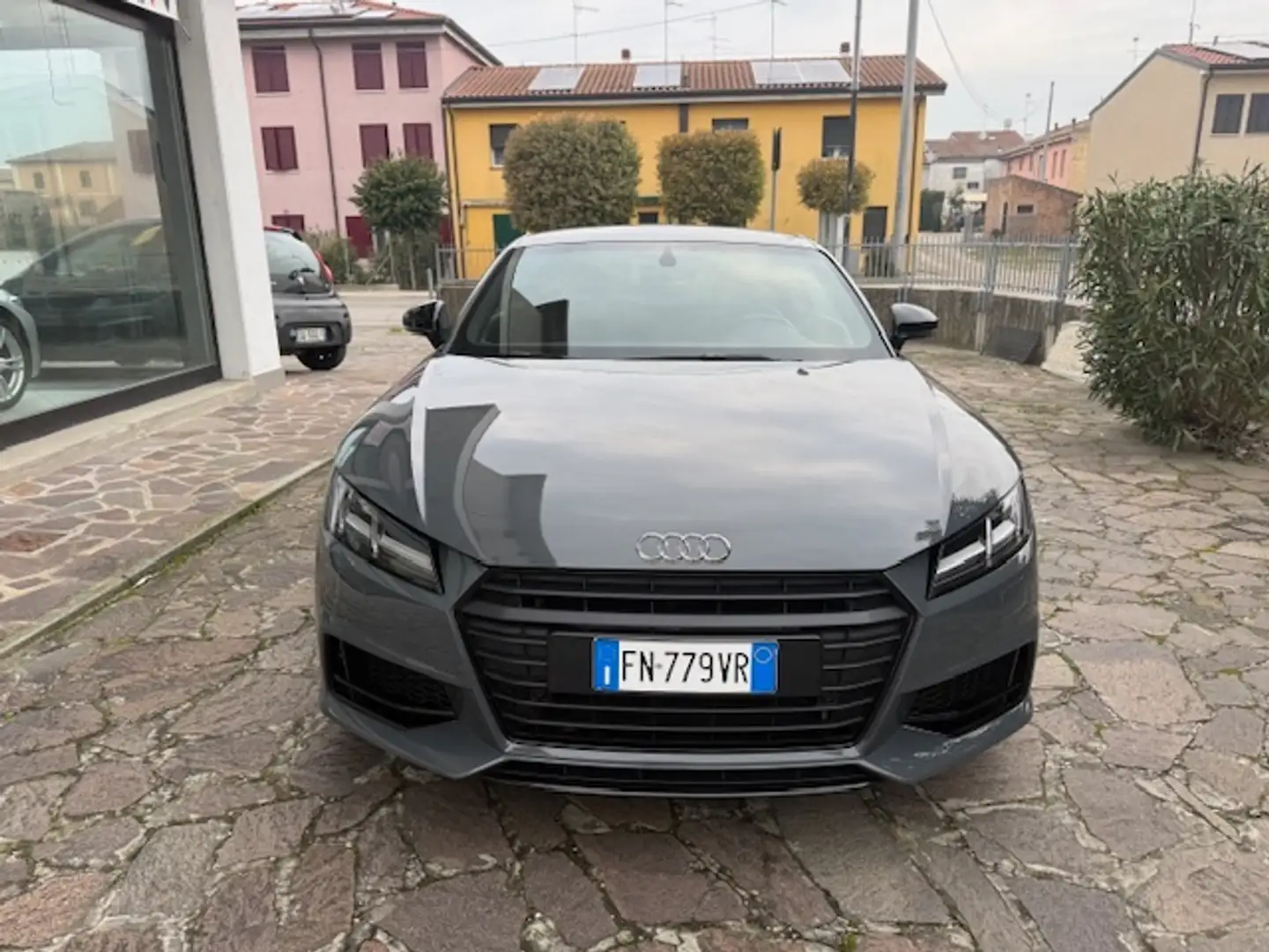 Audi TT TT III 2015 Coupe Coupe 1.8 tfsi S line s-tronic Gris - 2