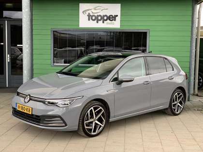 Volkswagen Golf 1.5 eTSI Style | PanoDak | Virtual | NL Auto |